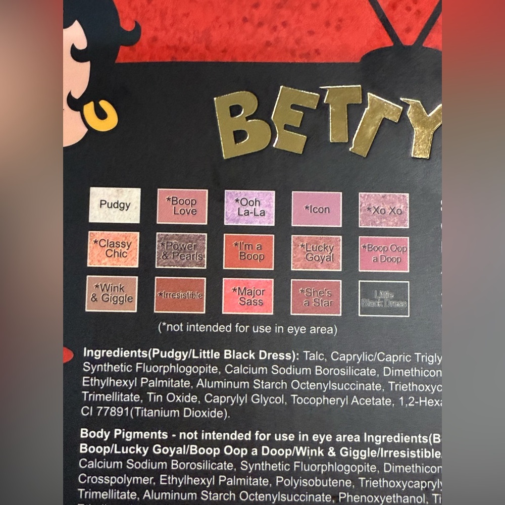 NWT Betty Boop x Glamlite 15 Eyeshadow Holographic Palette - Picture 14 of 14